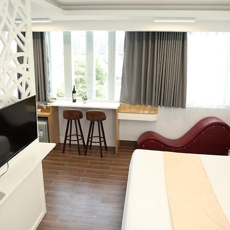 הו צ'י מין סיטי Hong Bao Thach Hotel מראה חיצוני תמונה