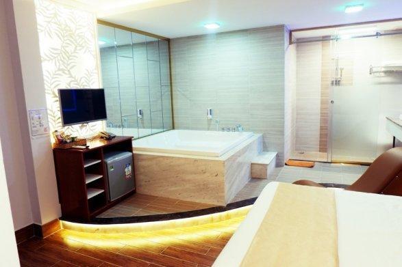 הו צ'י מין סיטי Hong Bao Thach Hotel מראה חיצוני תמונה